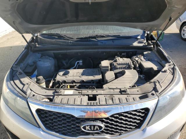 5XYKT3A14DG364415 - 2013 KIA SORENTO LX GRAY photo 11