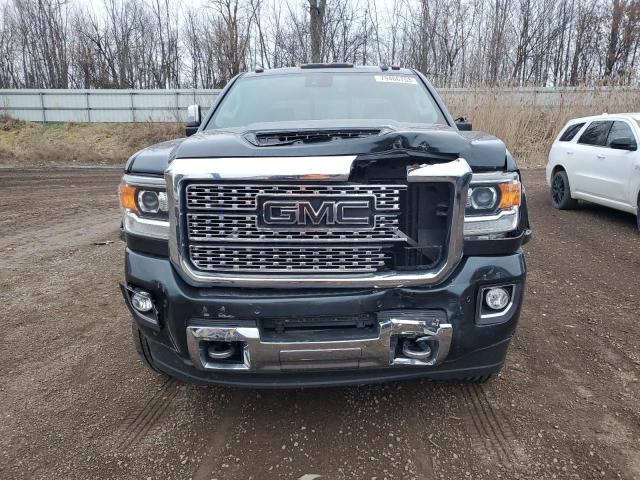 1GT12SEY1KF256950 - 2019 GMC SIERRA K2500 DENALI GRAY photo 5