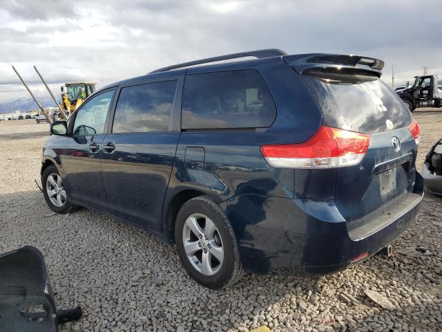 5TDKK3DC7BS057644 - 2011 TOYOTA SIENNA LE BLUE photo 2