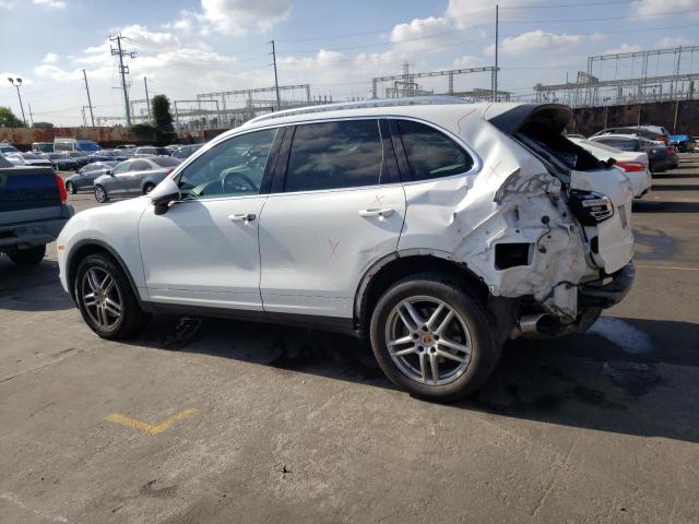 WP1AA2A21GLA00352 - 2016 PORSCHE CAYENNE WHITE photo 2