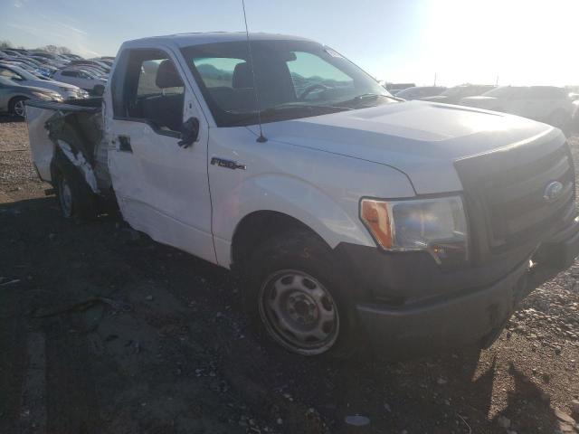 1FTMF1CM9DFC53390 - 2013 FORD F150 WHITE photo 4