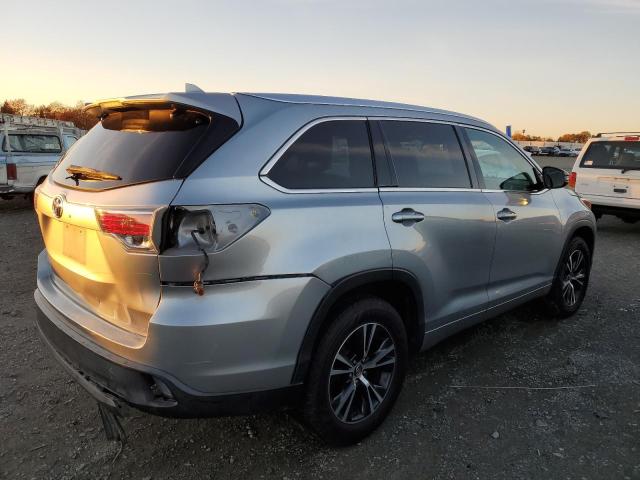 5TDKKRFH4GS164749 - 2016 TOYOTA HIGHLANDER XLE SILVER photo 3