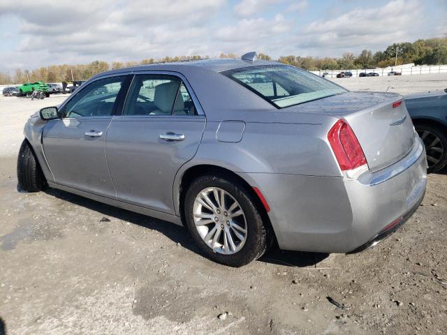 2C3CCAEG4FH755340 - 2015 CHRYSLER 300C SILVER photo 2