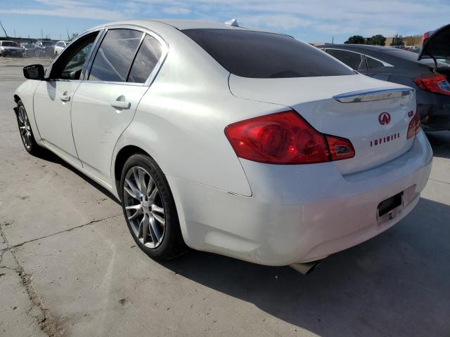 JNKCV61E69M311142 - 2009 INFINITI G37 BASE WHITE photo 2