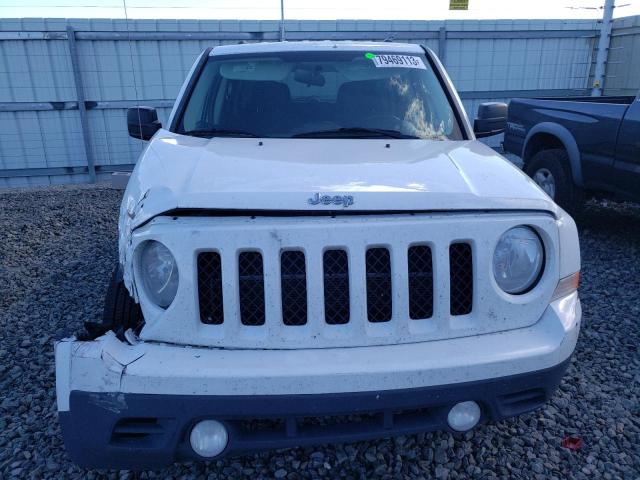 1C4NJPBA9ED720723 - 2014 JEEP PATRIOT SPORT WHITE photo 5