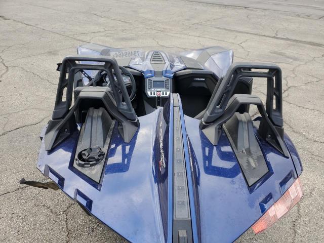 57XAAPFAXH8123237 - 2017 POLARIS SLINGSHOT SL BLUE photo 6