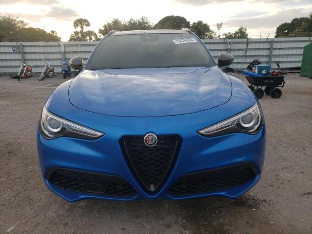 ZASPAKBNXP7D63088 - 2023 ALFA ROMEO STELVIO TI BLUE photo 5