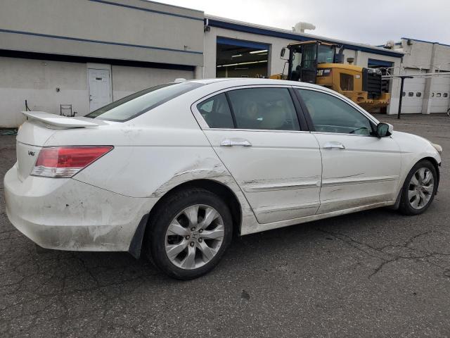 1HGCP3F89AA001944 - 2010 HONDA ACCORD EXL WHITE photo 3