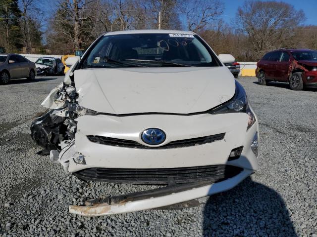 JTDKARFU9G3020065 - 2016 TOYOTA PRIUS WHITE photo 5