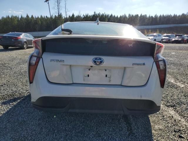 JTDKARFU9G3020065 - 2016 TOYOTA PRIUS WHITE photo 6