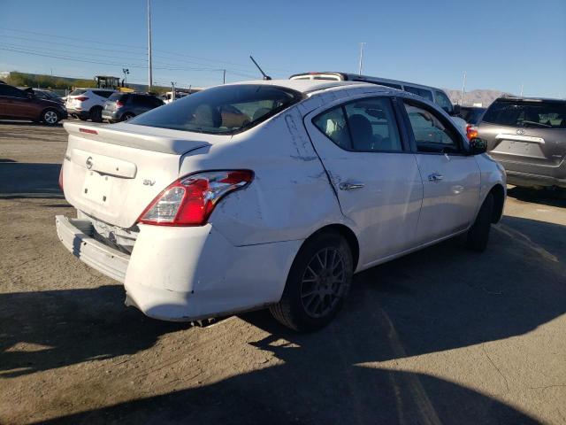 3N1CN7AP8JL863350 - 2018 NISSAN VERSA S WHITE photo 3