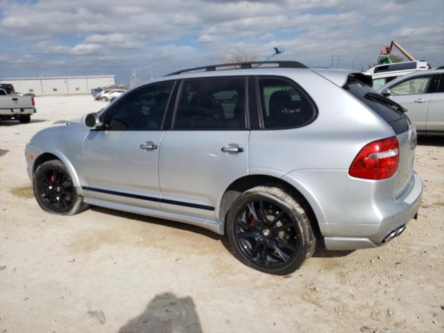 WP1AD29P09LA66031 - 2009 PORSCHE CAYENNE GTS SILVER photo 2