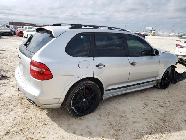 WP1AD29P09LA66031 - 2009 PORSCHE CAYENNE GTS SILVER photo 3