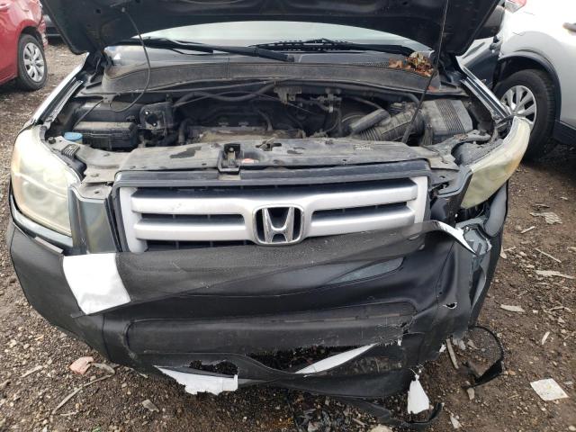 5FNYF28146B035399 - 2006 HONDA PILOT LX GRAY photo 12