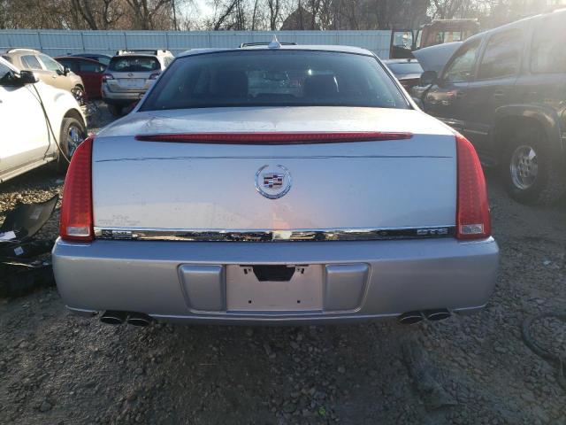 1G6KA5E62BU100745 - 2011 CADILLAC DTS SILVER photo 6