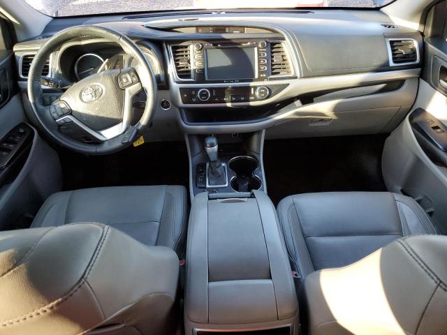 5TDKKRFH3GS121133 - 2016 TOYOTA HIGHLANDER XLE BLUE photo 8