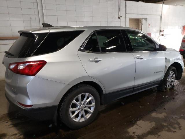 3GNAXSEV4JS538136 - 2018 CHEVROLET EQUINOX LT SILVER photo 3