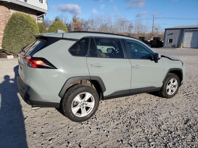 2T3P1RFV1MW201779 - 2021 TOYOTA RAV4 XLE GRAY photo 3