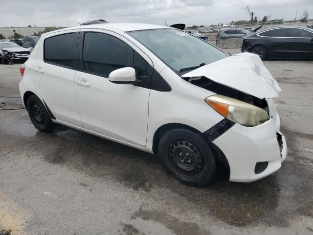 JTDKTUD30CD505545 - 2012 TOYOTA YARIS WHITE photo 4