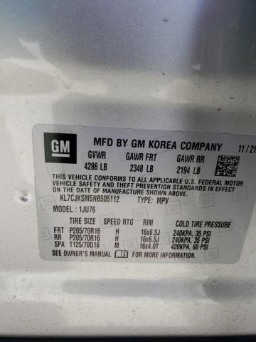 KL7CJKSM5NB505112 - 2022 CHEVROLET TRAX LS SILVER photo 13