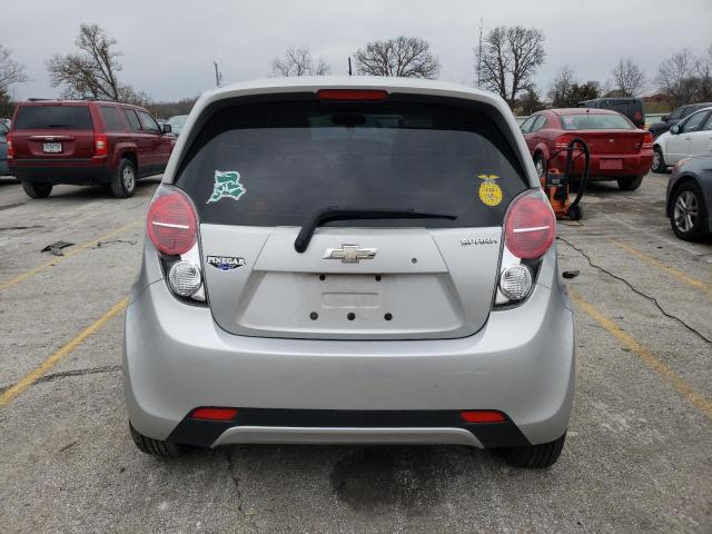 KL8CD6S92FC765873 - 2015 CHEVROLET SPARK 1LT GRAY photo 6