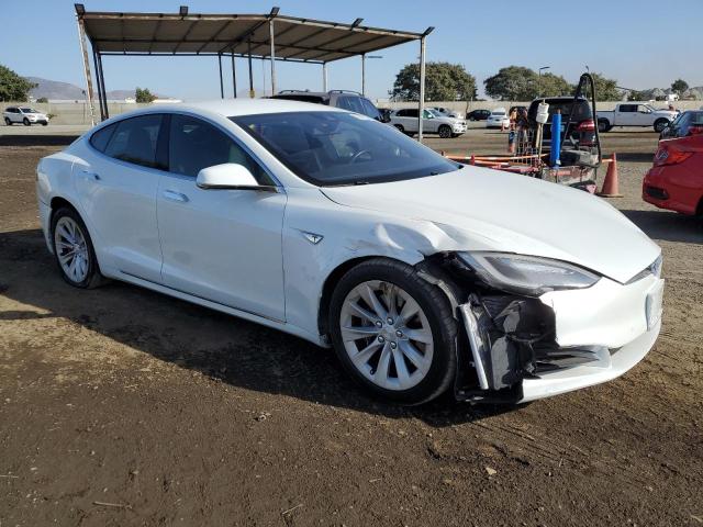 5YJSA1E16GF162188 - 2016 TESLA MODEL S WHITE photo 4