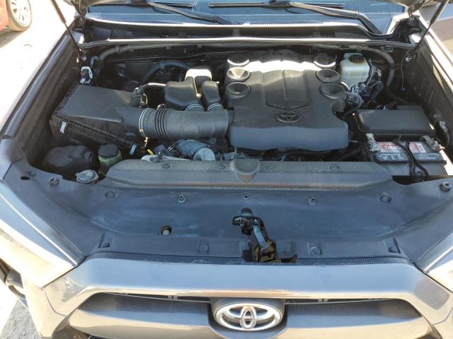 JTEBU5JR2G5298941 - 2016 TOYOTA 4RUNNER SR5/SR5 PREMIUM GRAY photo 11