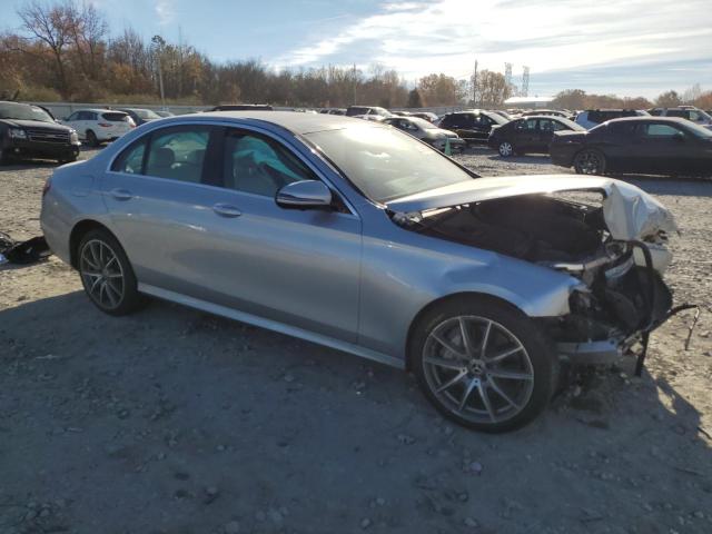 W1KZF8EB1MA995246 - 2021 MERCEDES-BENZ E 350 4MATIC SILVER photo 4