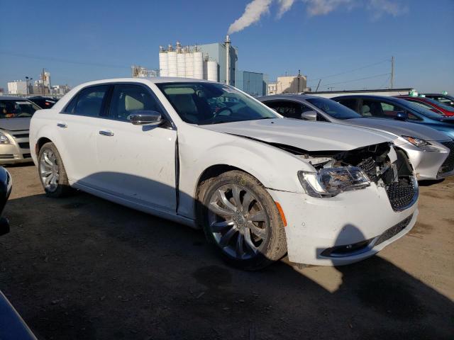 2C3CCAEG7KH573318 - 2019 CHRYSLER 300 LIMITED WHITE photo 4