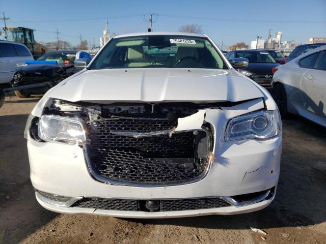 2C3CCAEG7KH573318 - 2019 CHRYSLER 300 LIMITED WHITE photo 5