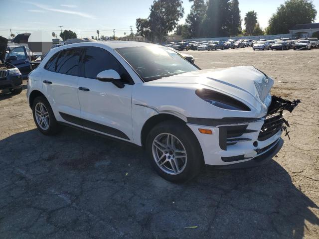 WP1AA2A59MLB07011 - 2021 PORSCHE MACAN WHITE photo 4