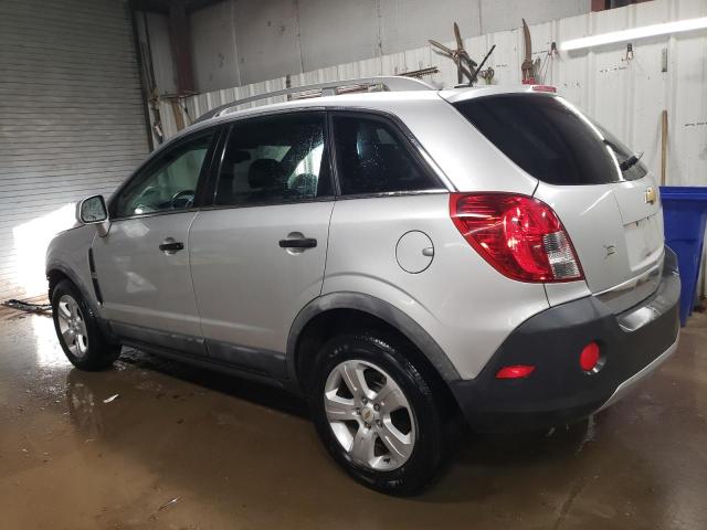 3GNAL2EK8ES666323 - 2014 CHEVROLET CAPTIVA LS SILVER photo 2