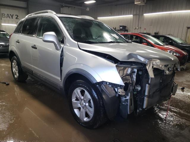 3GNAL2EK8ES666323 - 2014 CHEVROLET CAPTIVA LS SILVER photo 4