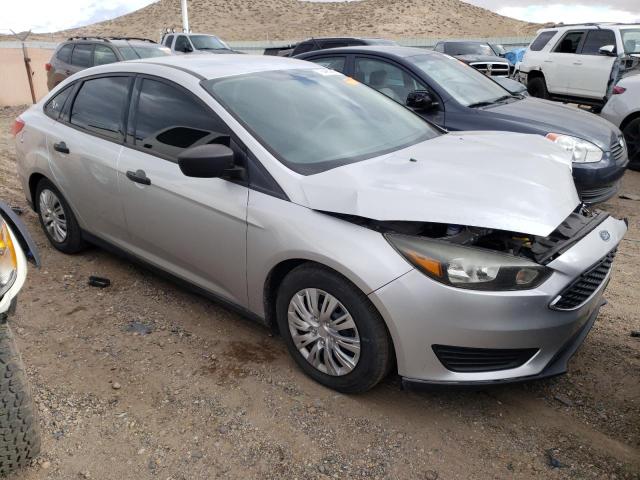 1FADP3E28FL221562 - 2015 FORD FOCUS S SILVER photo 4