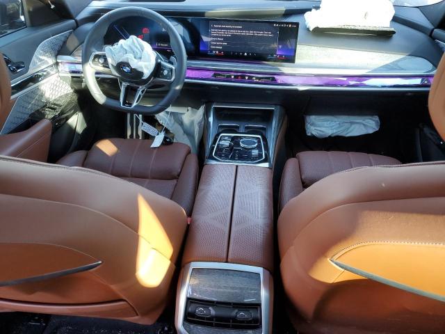 WBA33EJ0XPCM31466 - 2023 BMW 760 XI BLACK photo 8