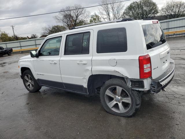 1C4NJRFB4HD177641 - 2017 JEEP PATRIOT LATITUDE WHITE photo 2