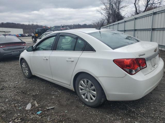 1G1PC5SH6B7141342 - 2011 CHEVROLET CRUZE LS WHITE photo 2