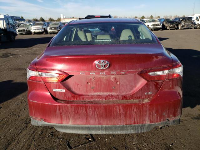 4T1B11HK4JU524422 - 2018 TOYOTA CAMRY L RED photo 6