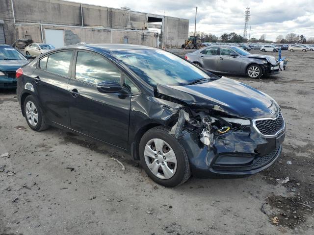 KNAFX4A66F5348006 - 2015 KIA FORTE LX BLACK photo 4