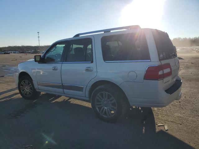 5LMFU28518LJ15638 - 2008 LINCOLN NAVIGATOR 白色 照片 2