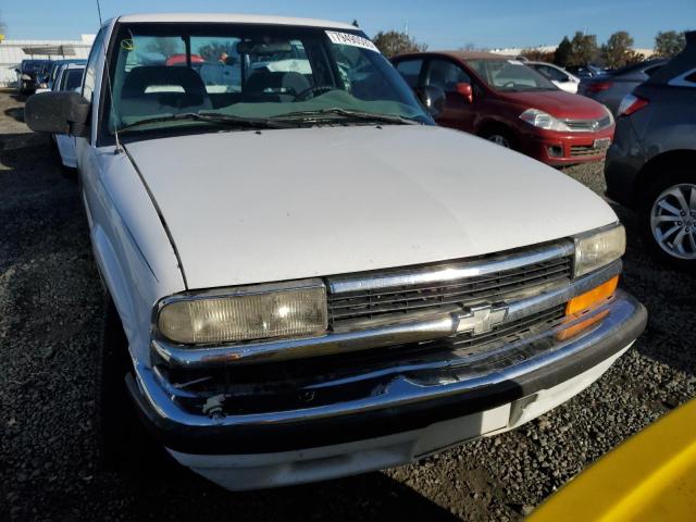 1GCCS14X7T8161875 - 1996 CHEVROLET S TRUCK S10 WHITE photo 5