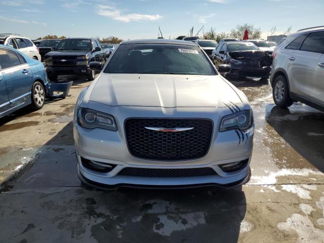 2C3CCABG6KH686066 - 2019 CHRYSLER 300 S SILVER photo 5