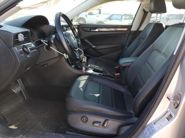 1VWMA7A33LC026821 - 2020 VOLKSWAGEN PASSAT R-LINE Silber Foto 7