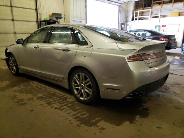 3LN6L2G96DR813653 - 2013 LINCOLN MKZ SILVER photo 2