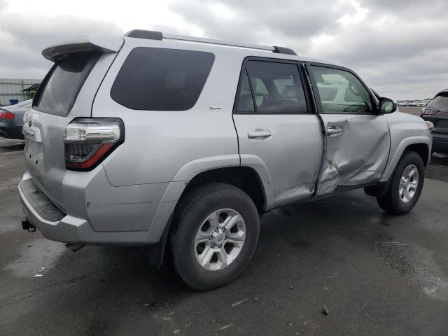 JTEMU5JR7M5959397 - 2021 TOYOTA 4RUNNER SR5/SR5 PREMIUM 银色 照片 3