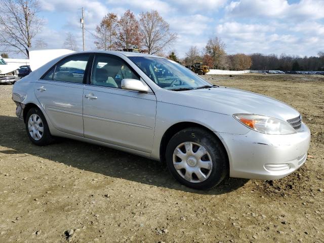 4T1BE32KX3U681531 - 2003 TOYOTA CAMRY LE SILVER photo 4