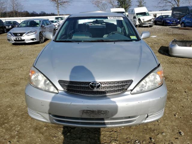 4T1BE32KX3U681531 - 2003 TOYOTA CAMRY LE SILVER photo 5