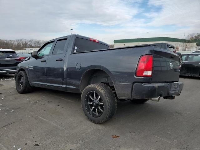 1C6RR7FT9JS189171 - 2018 RAM 1500 ST GRAY photo 2