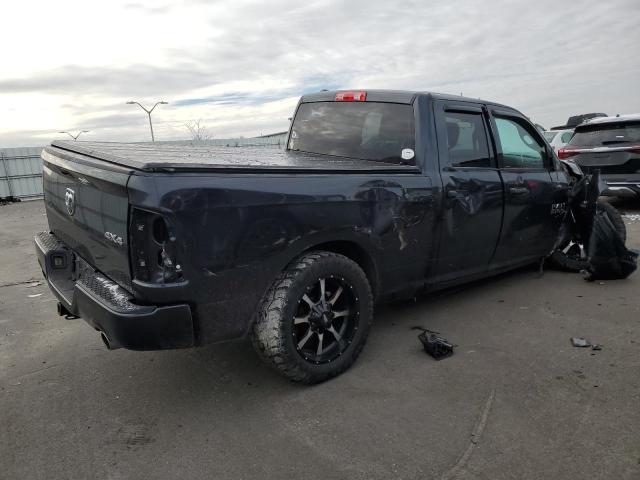 1C6RR7FT9JS189171 - 2018 RAM 1500 ST GRAY photo 3