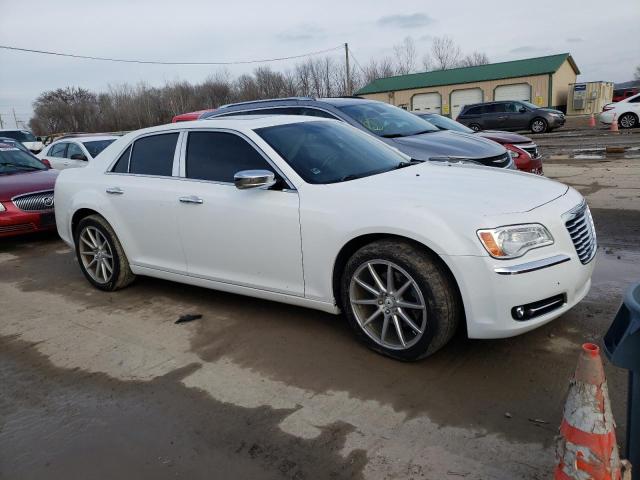 2C3CCAKG0EH356203 - 2014 CHRYSLER 300C WHITE photo 4